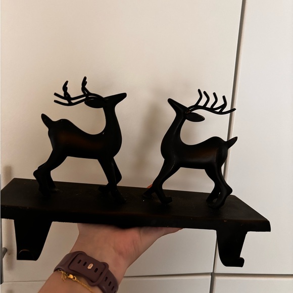 Double Reindeer cast iron Stocking Holder - Picture 2 of 2